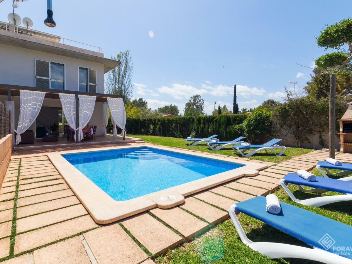 Vaumera F Villa *